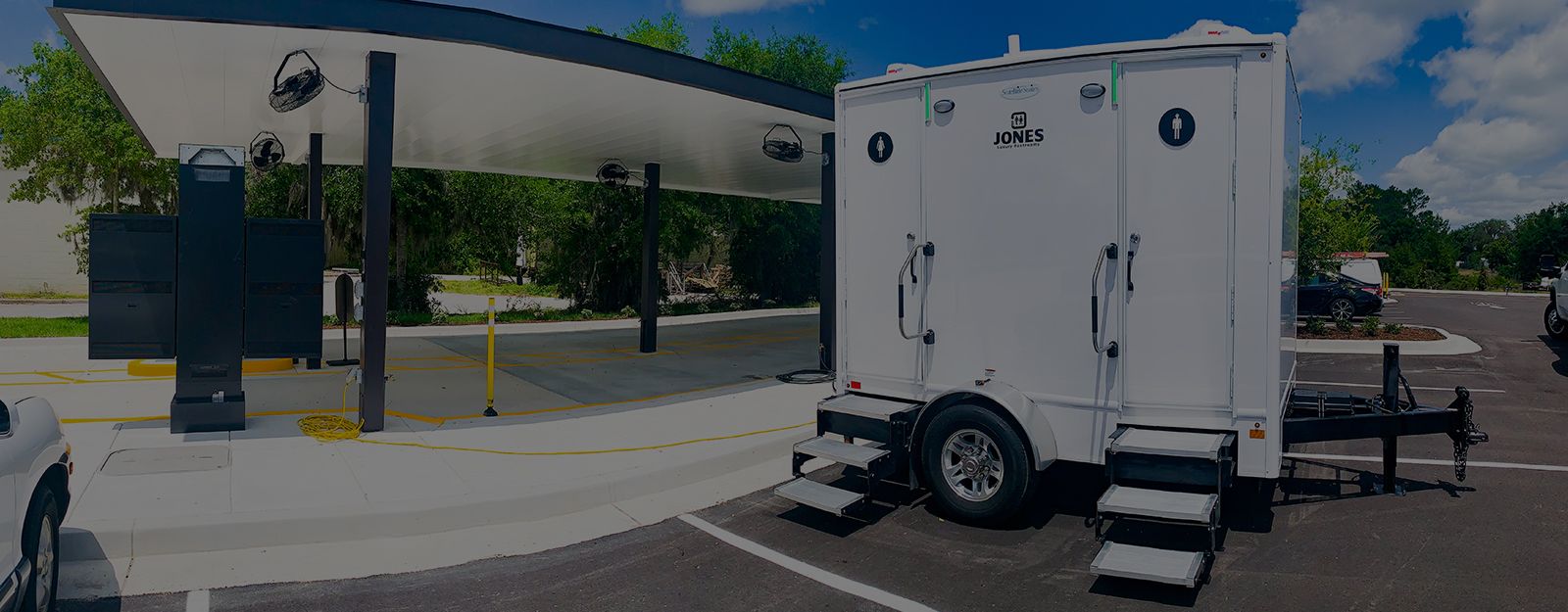 Emergency Portable Trailer Rentals | Jones Luxury Restrooms